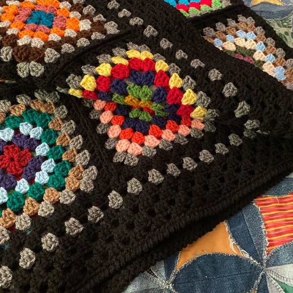 Granny Square Afghan - Picture 7 of 9
